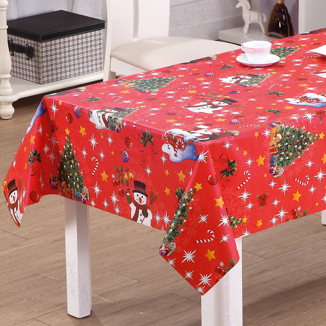 جميل Santa PVC Tableoth لعيد الميلاد