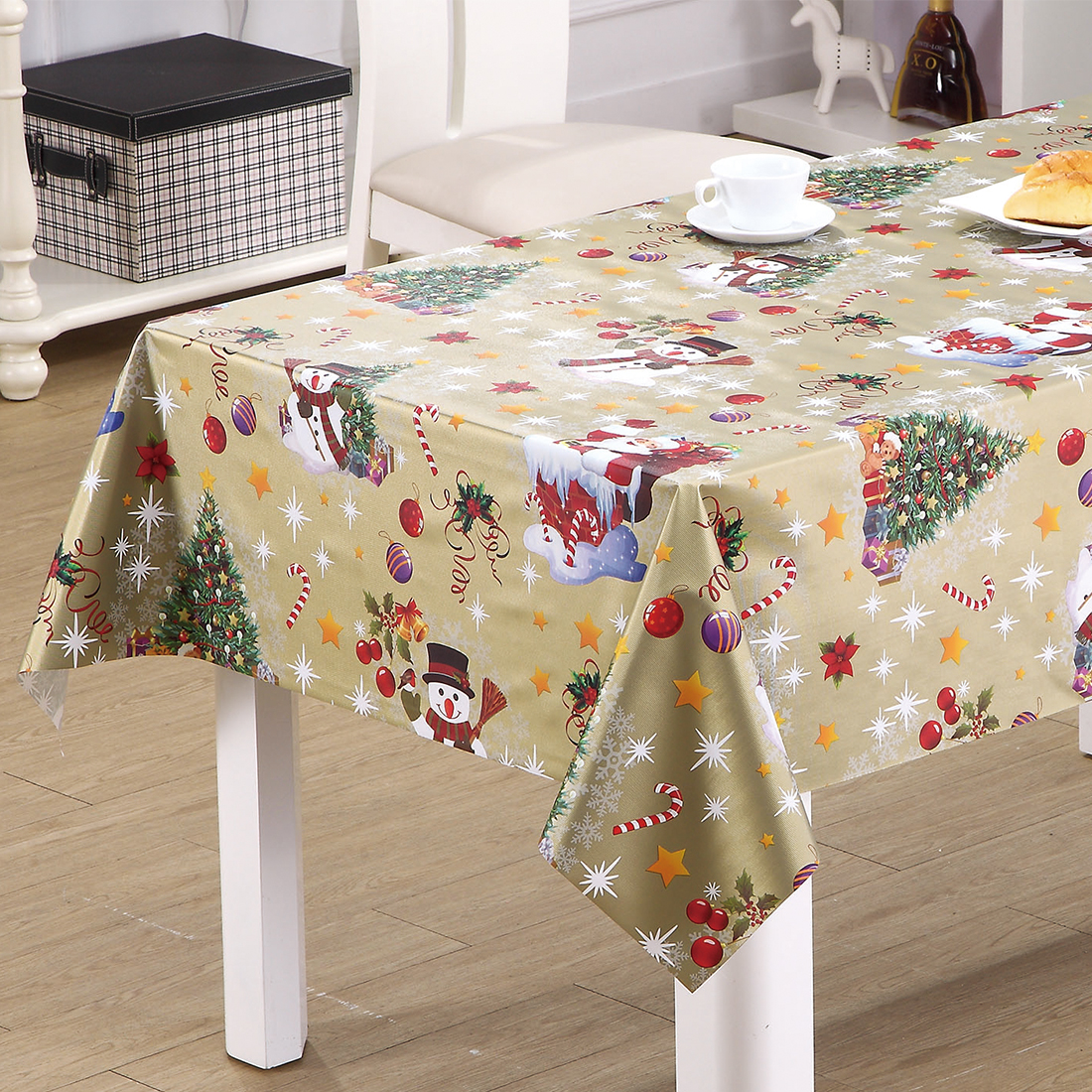 جميل Santa PVC Tableoth لعيد الميلاد
